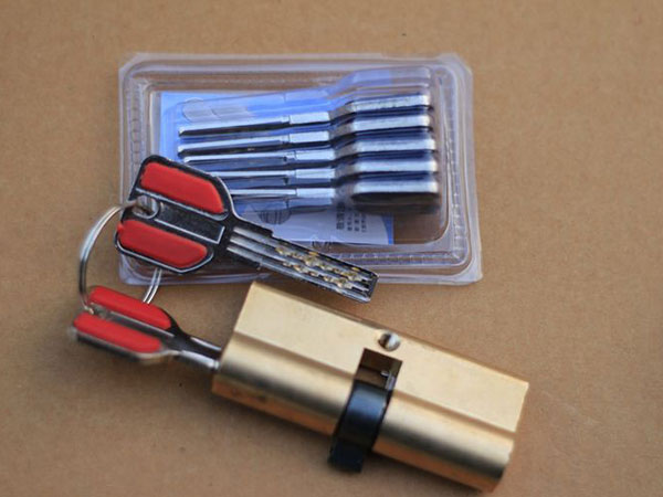 博湖24小时上门开锁公司